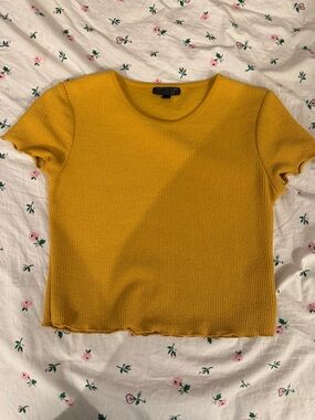 Topshop Mustard Short-Sleeve Knit Tee